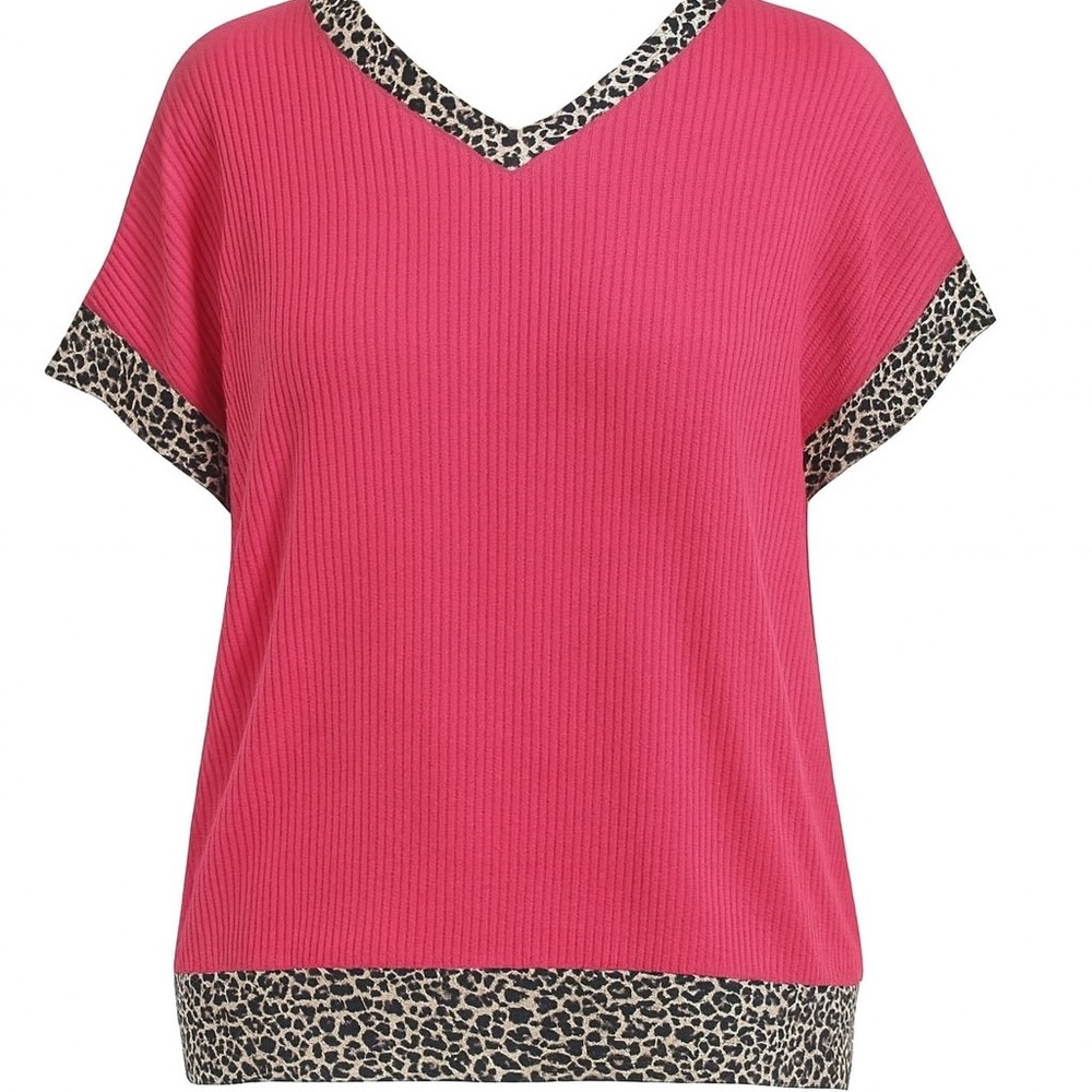 Charming Charlie Womens Medium Pink Leopard Ribbed V Neck Short Sleeve‎ Mob Wife